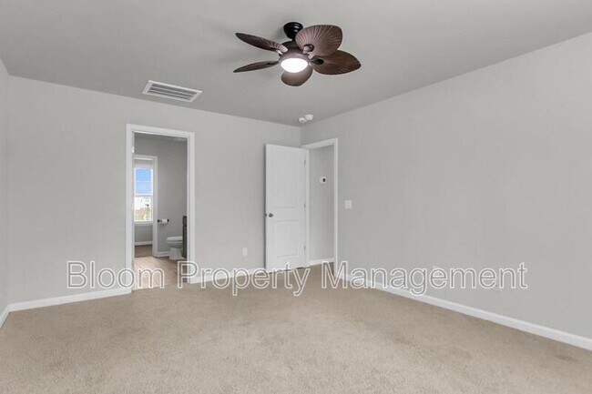 Building Photo - 411 Broad Elm Wy