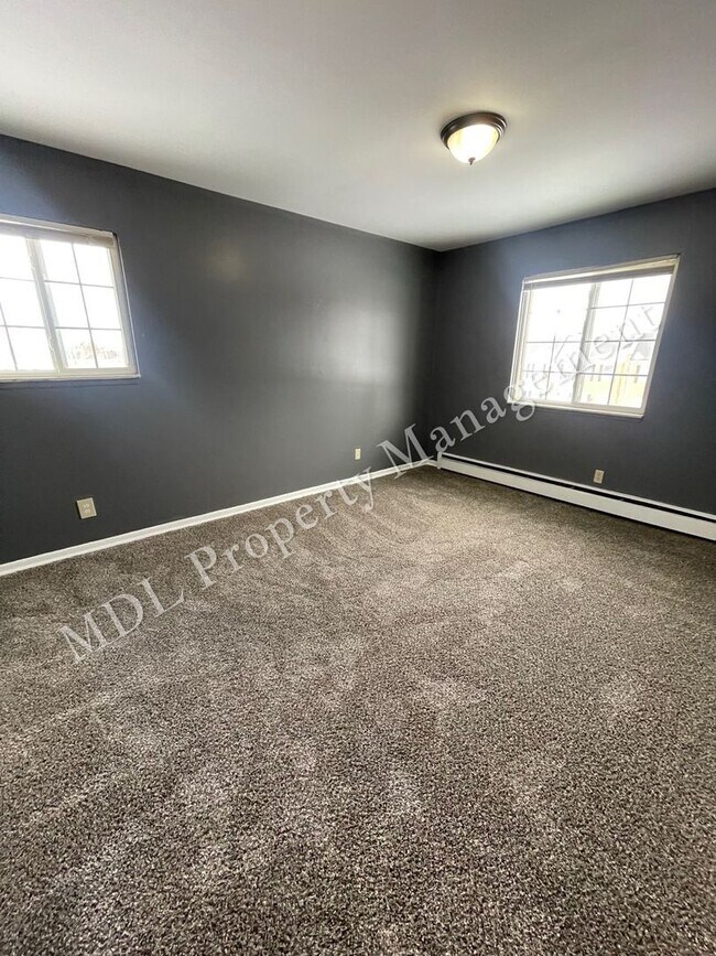 Building Photo - Southfield Village*