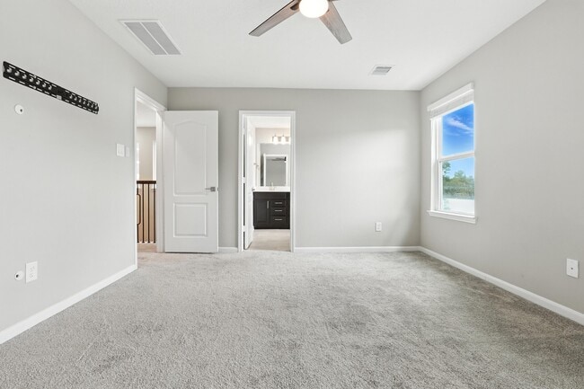 Building Photo - 8618 Cedar Plains Ln