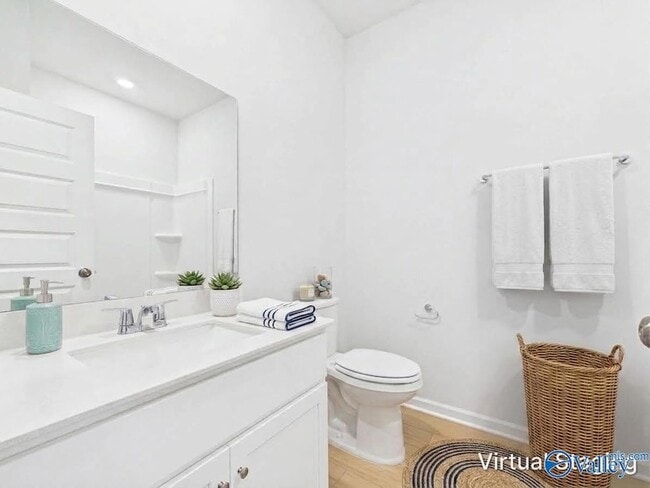 Building Photo - 136 Whitner Dr