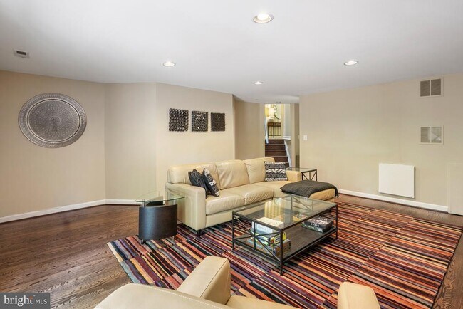 Building Photo - 11434 Cedar Ridge Dr