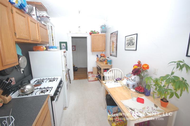 Building Photo - 1820 Commonwealth Ave