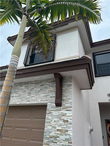 Building Photo - 25158 SW 107th Ave