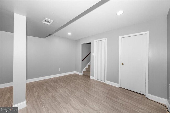 Building Photo - 6309 Arwen Ct