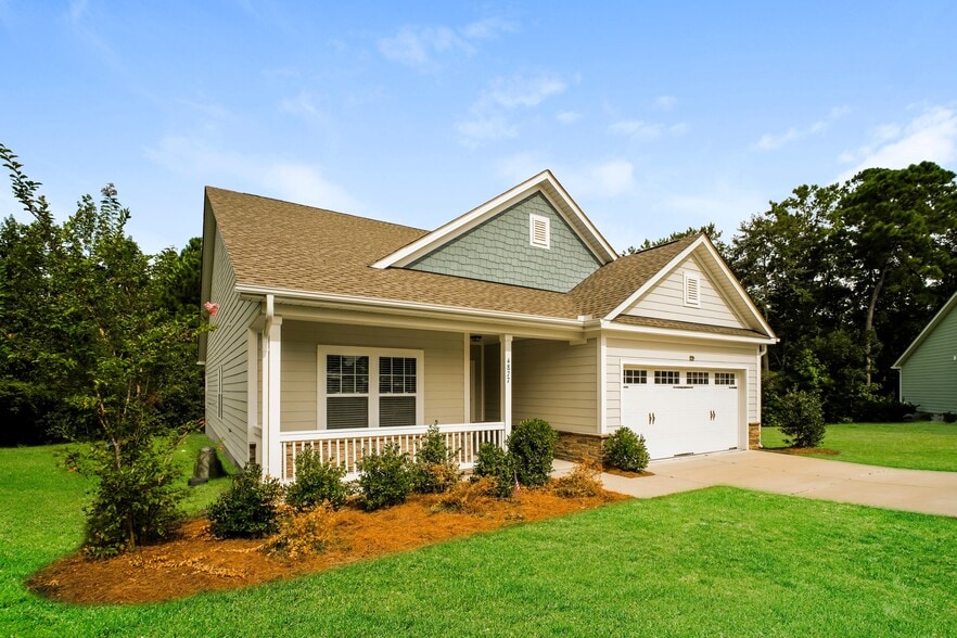 Building Photo - 4877 Wyndcrest Loop