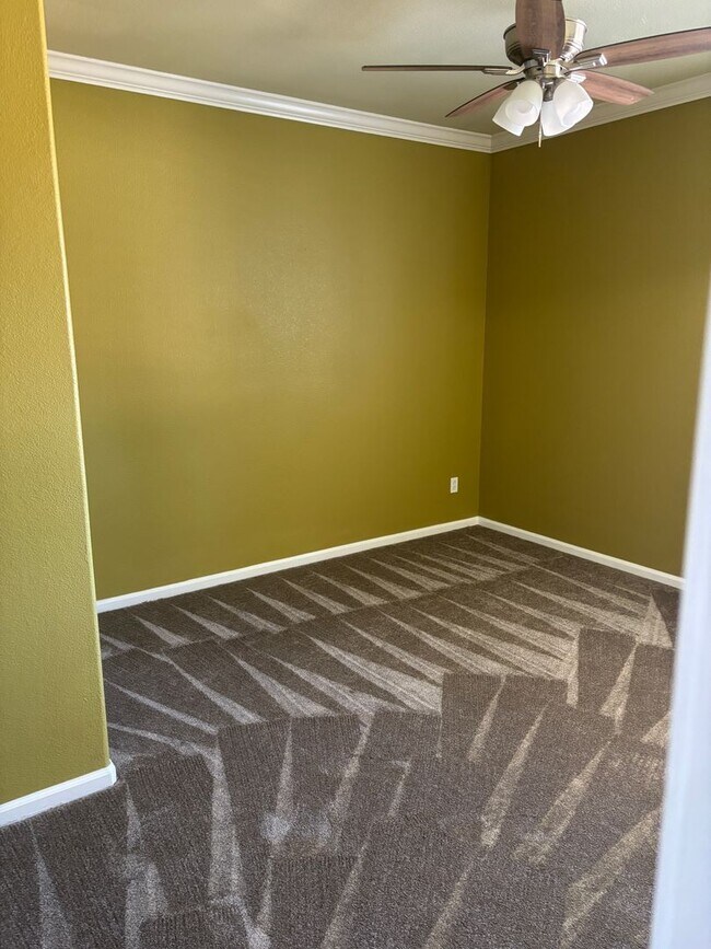 Building Photo - Breath-Taking Natomas 4/3 (Exclusive Private Community) - Golf Course!