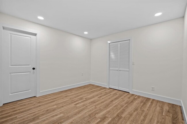 Building Photo - 8 Binnacle Way