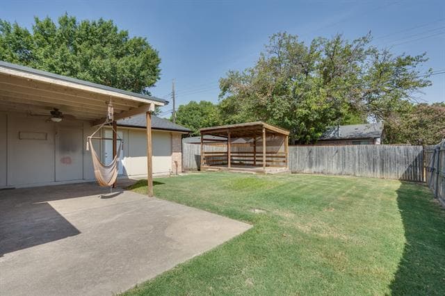 Building Photo - 420 Cambridge Dr