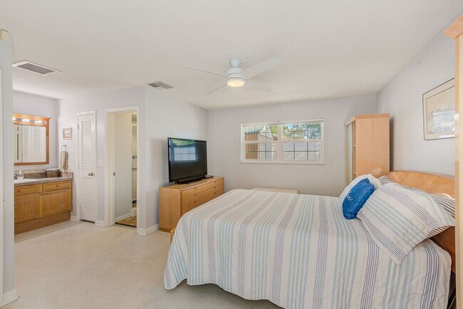 Building Photo - $500 Move-In Special – Limited Time!