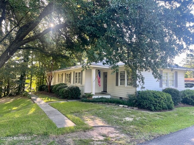 Primary Photo - 1523 Northwood St