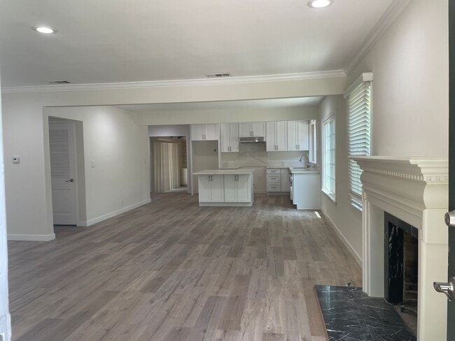 Primary Photo - AMAZING PASADENA HOME- COMPLETELY REMODELED