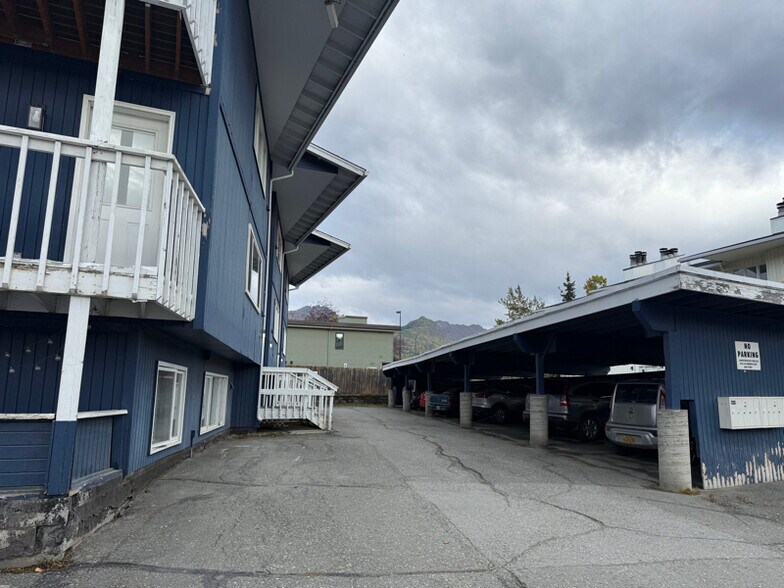 Building Photo - 11429 Heritage Ct