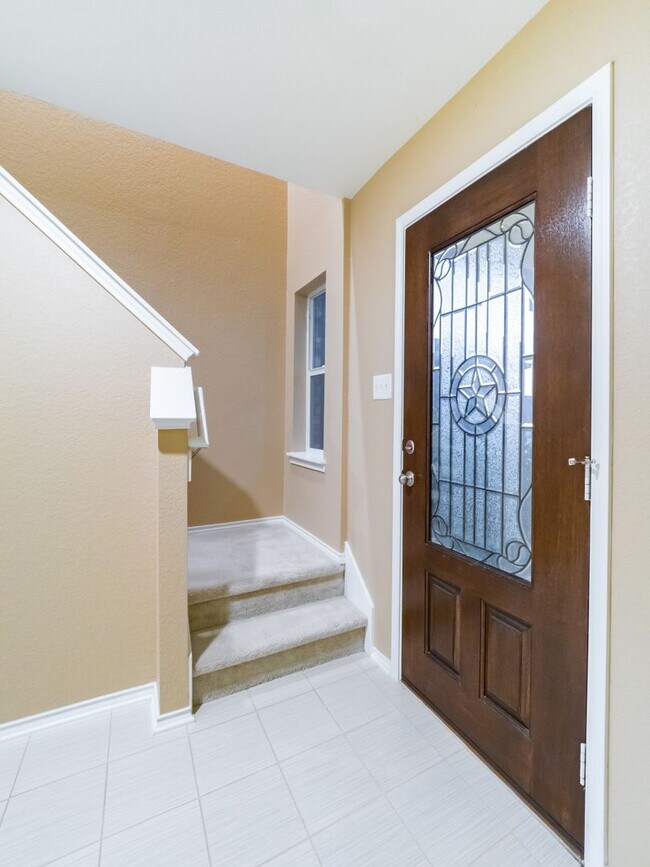 Building Photo - 2056 Brandywine Dr