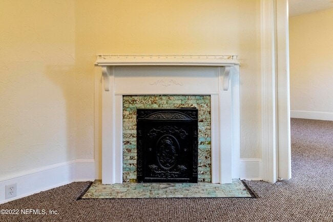 Building Photo - 24 Riberia St