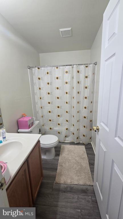 Building Photo - 10004 Tallahassee Pl