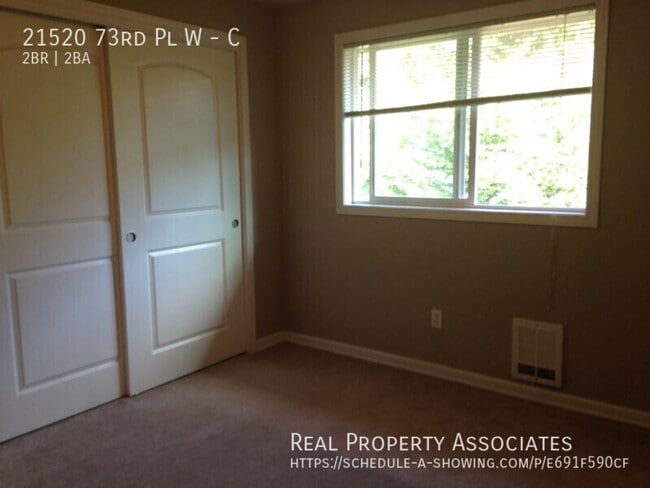 Building Photo - 21520 73rd Pl W