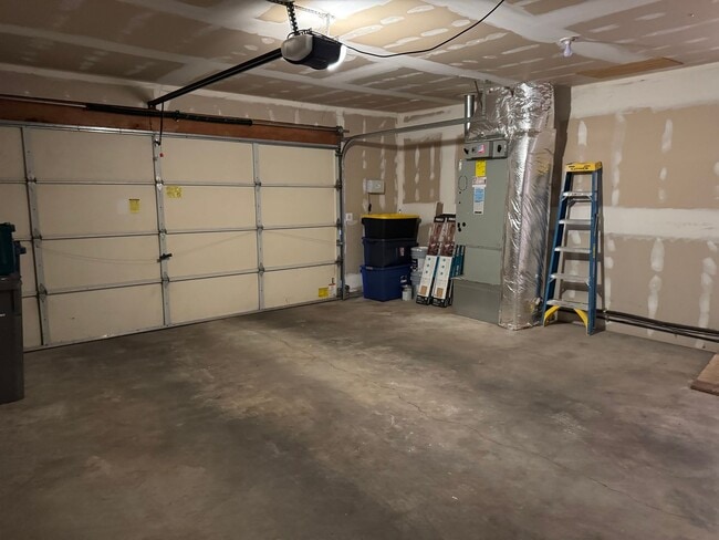 Building Photo - Charming 3 bed/1bath Lynnwood Home