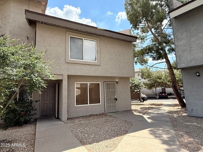 Building Photo - 19601 N 7th St