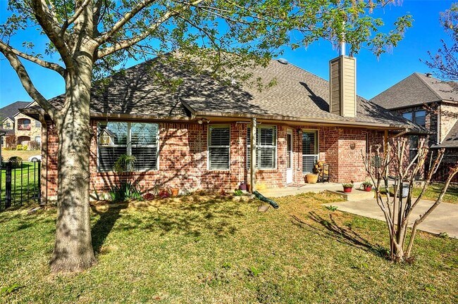 Building Photo - 3815 Sumner Ct