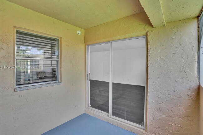 Building Photo - 4211 NW 19th St