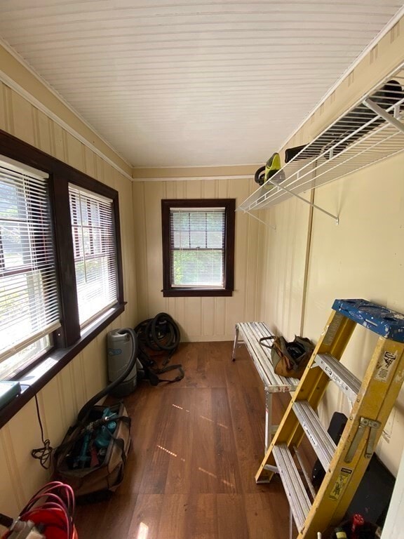 Building Photo - 117 Towtaid St