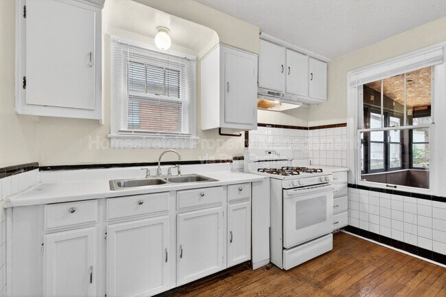Building Photo - 8817 Shady Grove Ave