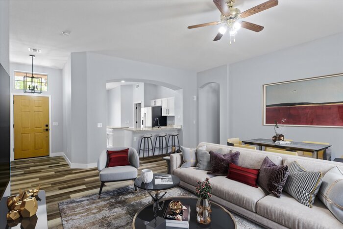 Building Photo - 92 E Spur Ave