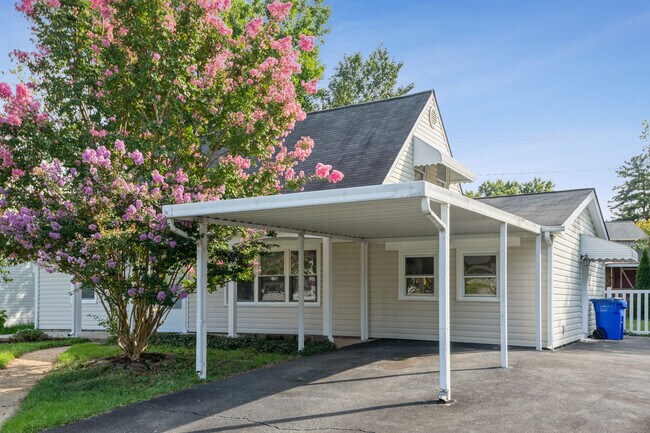 Building Photo - 12507 Starlight Ln