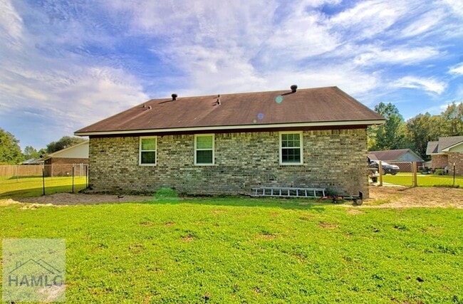 Building Photo - 2716 Java Ct