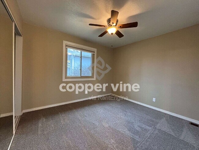 Building Photo - 13145 Hazel Ct