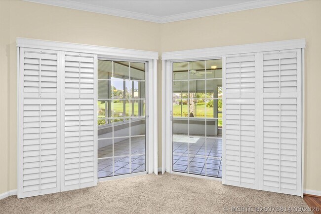 Building Photo - 7362 Pine Creek Way