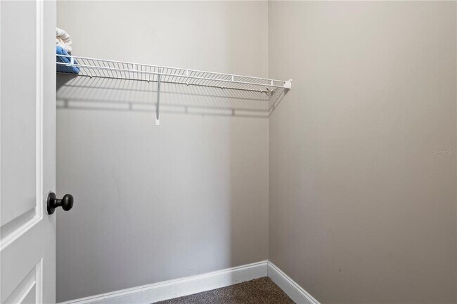 Building Photo - 2749 N Poinciana Blvd