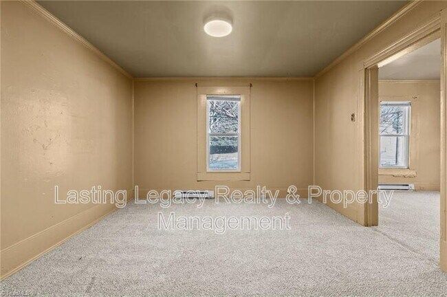 Building Photo - 212 N Laura Wall Blvd