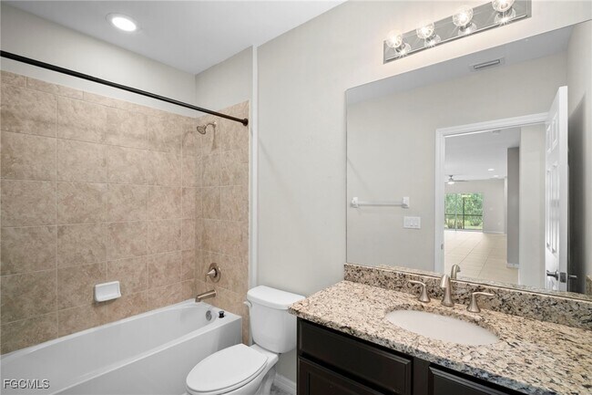 Building Photo - 4290 Dutchess Park Rd