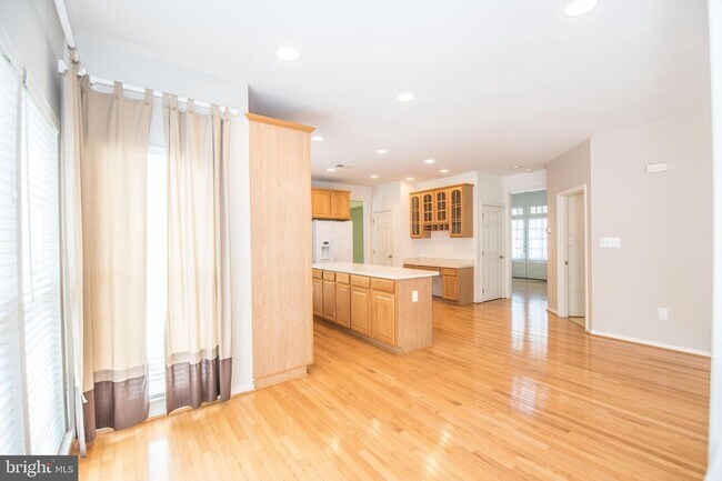 Building Photo - 12801 Victory Lakes Loop