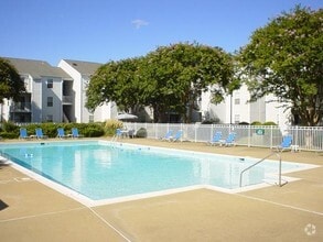Building Photo - Water's Edge Apartments