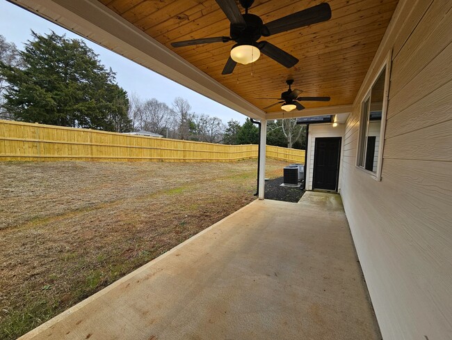 Building Photo - 3400 Pennington Rd