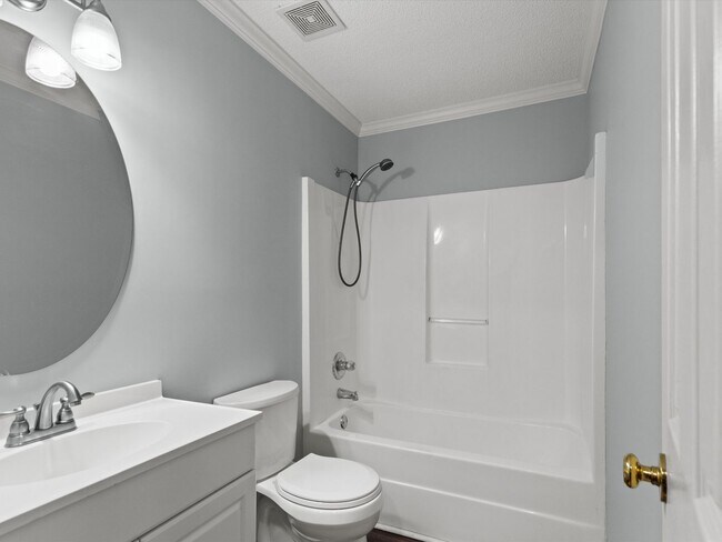 Building Photo - Great location in Harvest and only minutes...