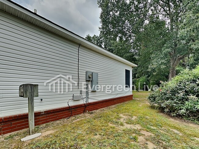 Building Photo - 21 Nevada Ln