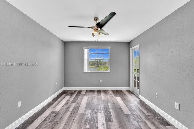 Building Photo - 2871 N Oakland Forest Dr