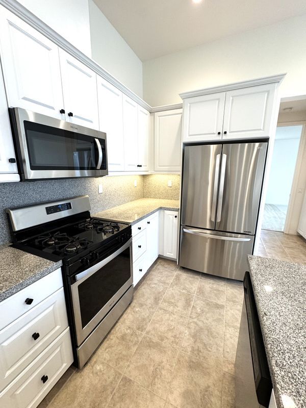 Building Photo - 64 Parkwood