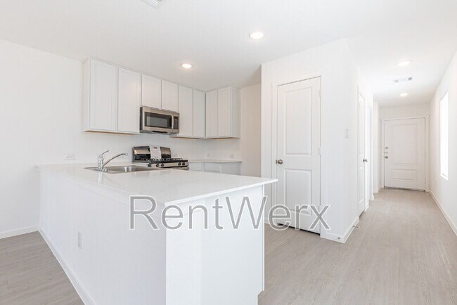 Building Photo - 6749 Marble Rdg