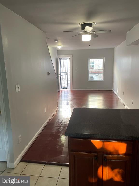 Building Photo - 1810 N Chapel St