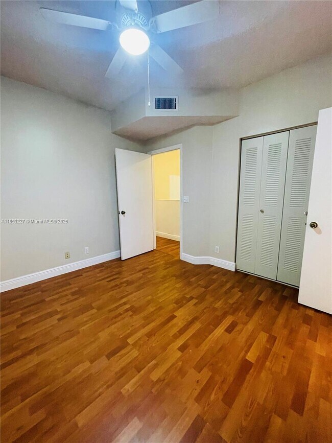 Building Photo - 1503 Veracruz Ln
