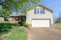 Building Photo - Stunning remodeled home in Franklin with a garage