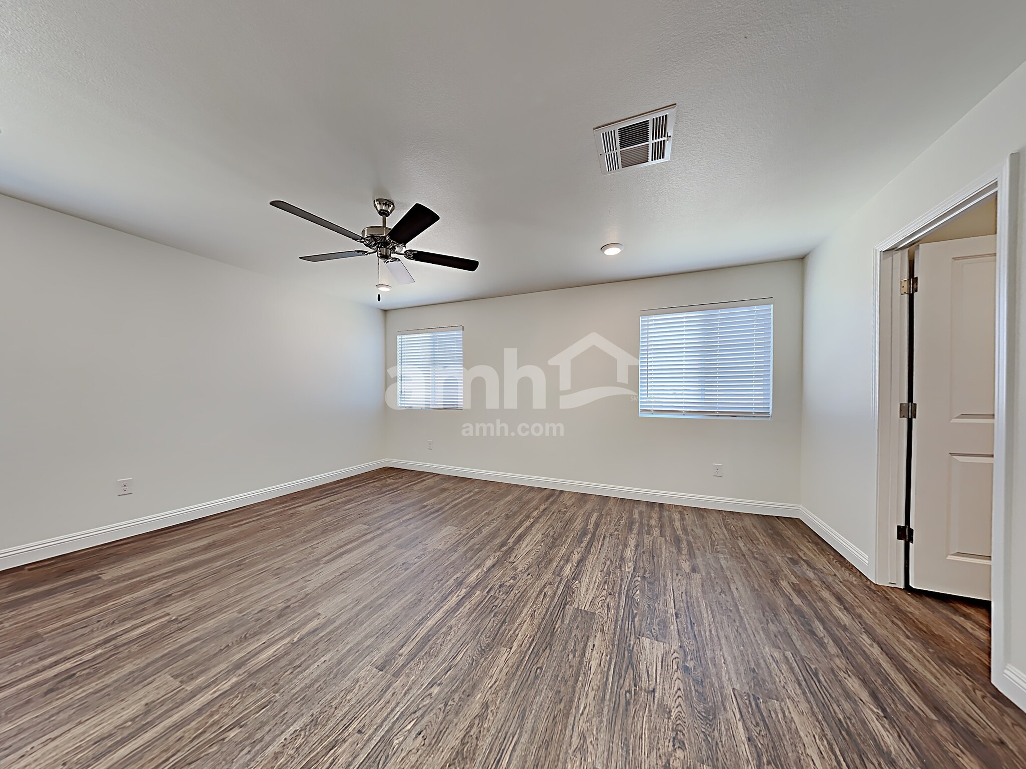 Building Photo - 5624 Blue Wonder St