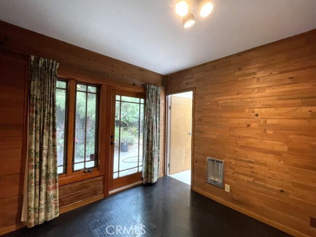 Building Photo - 1330 Ximeno Ave