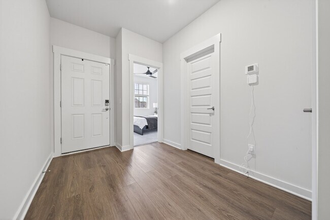 Building Photo - 313 Gingerwood Ln