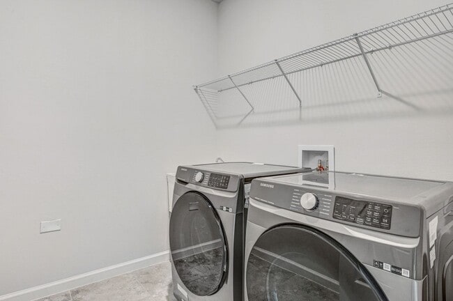 Building Photo - 3517 Rixford Way