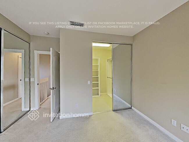 Building Photo - 495 Capistrano Dr